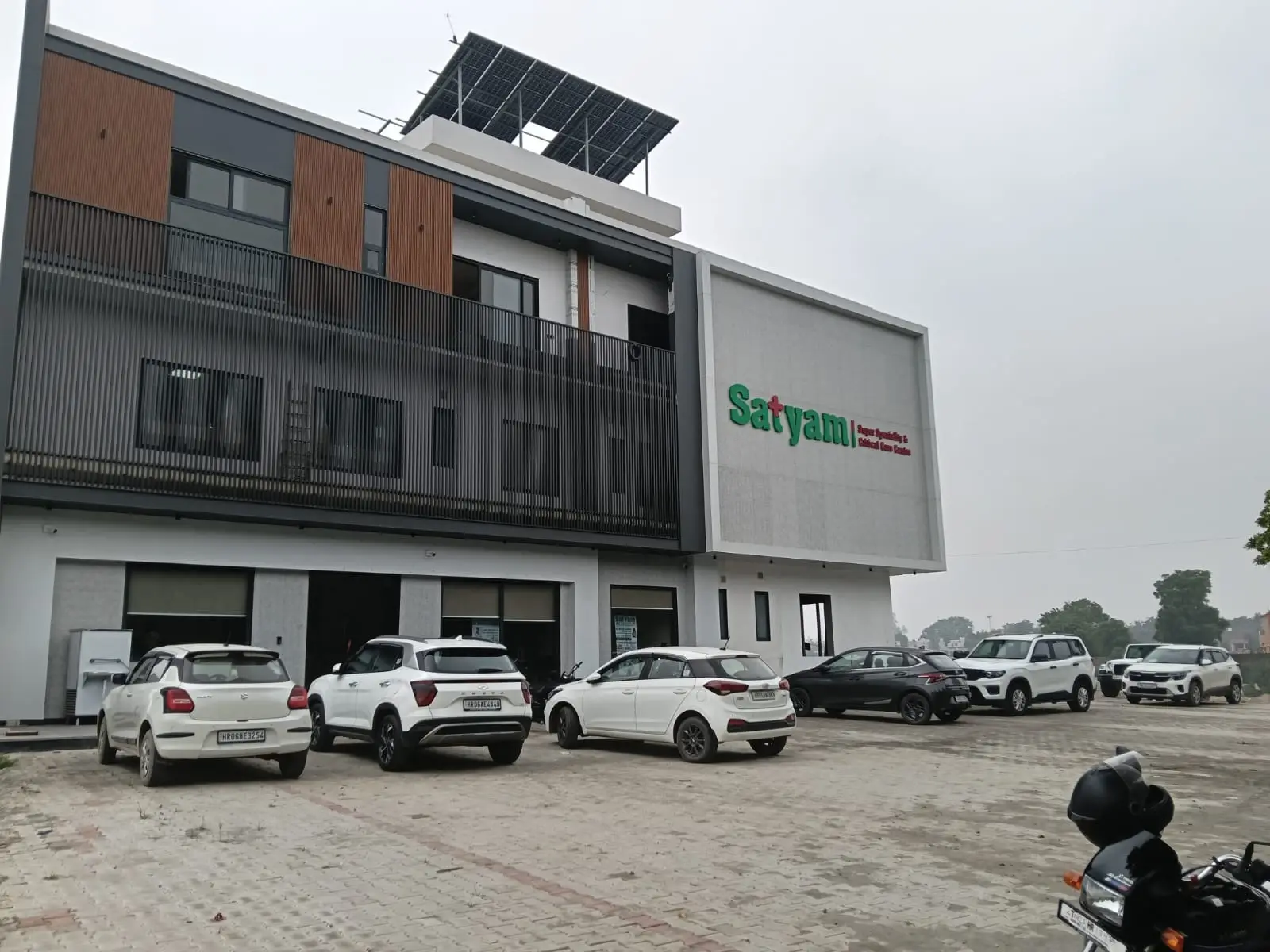 Satyam Hospital building in Panipat
